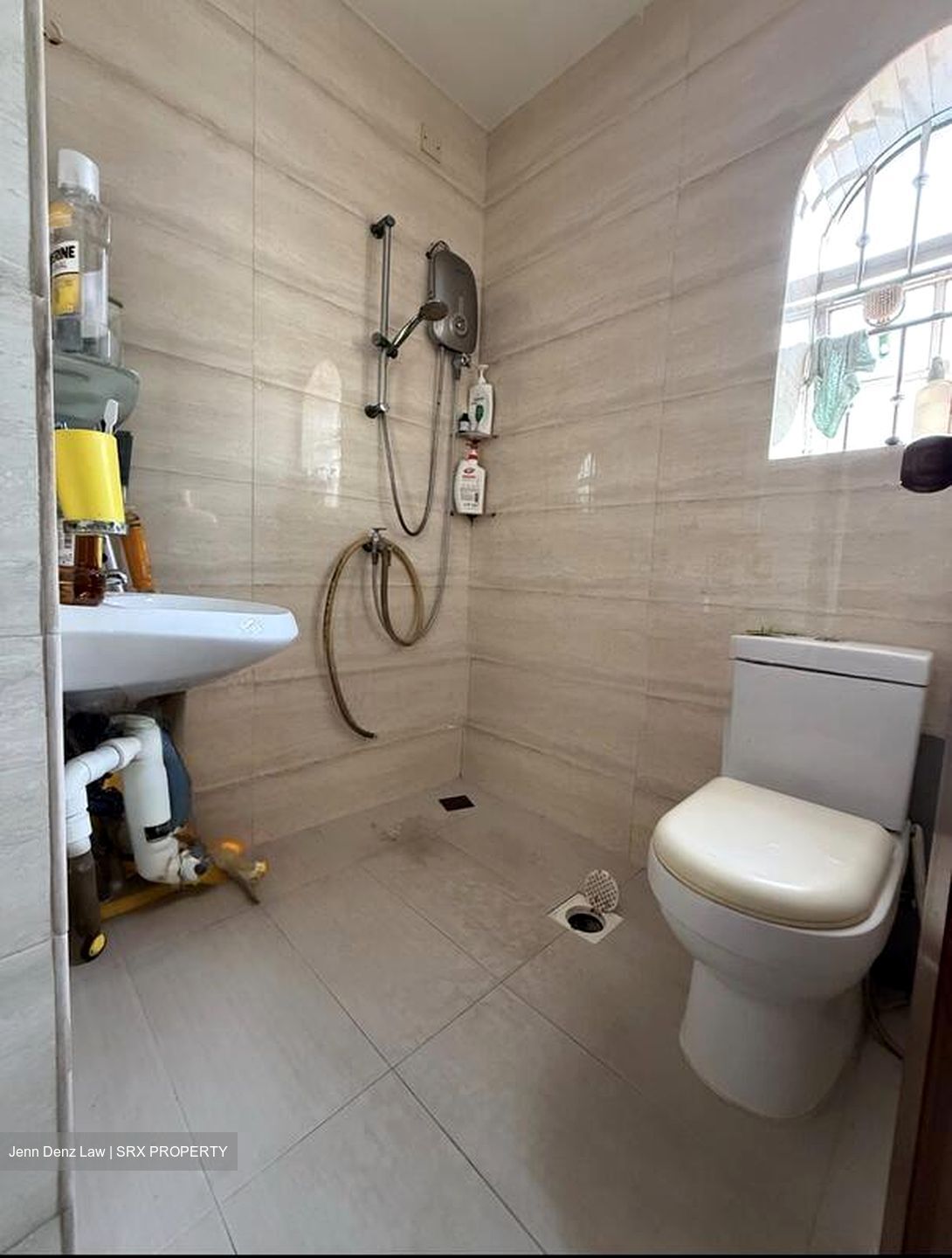 Jalan Ishak (D14), Semi-Detached #548137791